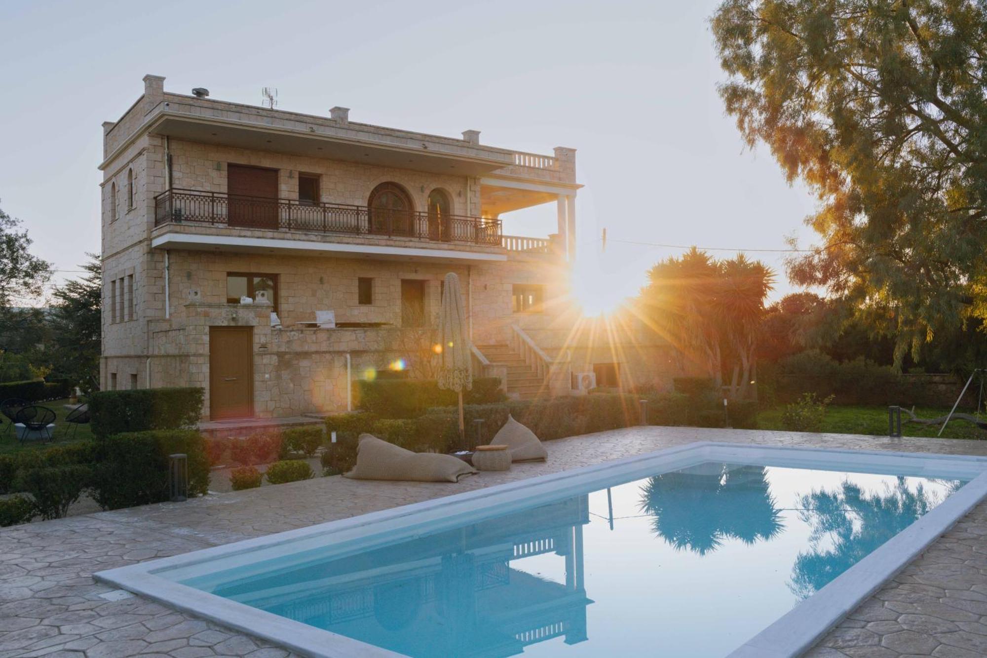 Seaside "Stone & Light Villa Ii" Close To Aegina City Khloi Exteriér fotografie
